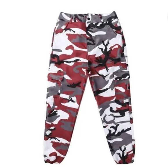 Red Camo Pants, Small NWT - Picture 1 of 3